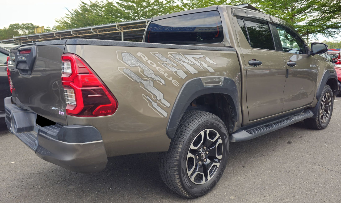 2021 Toyota HILUX D/CAB 2.8 A ROGUE VNT 4WD FL (AT)