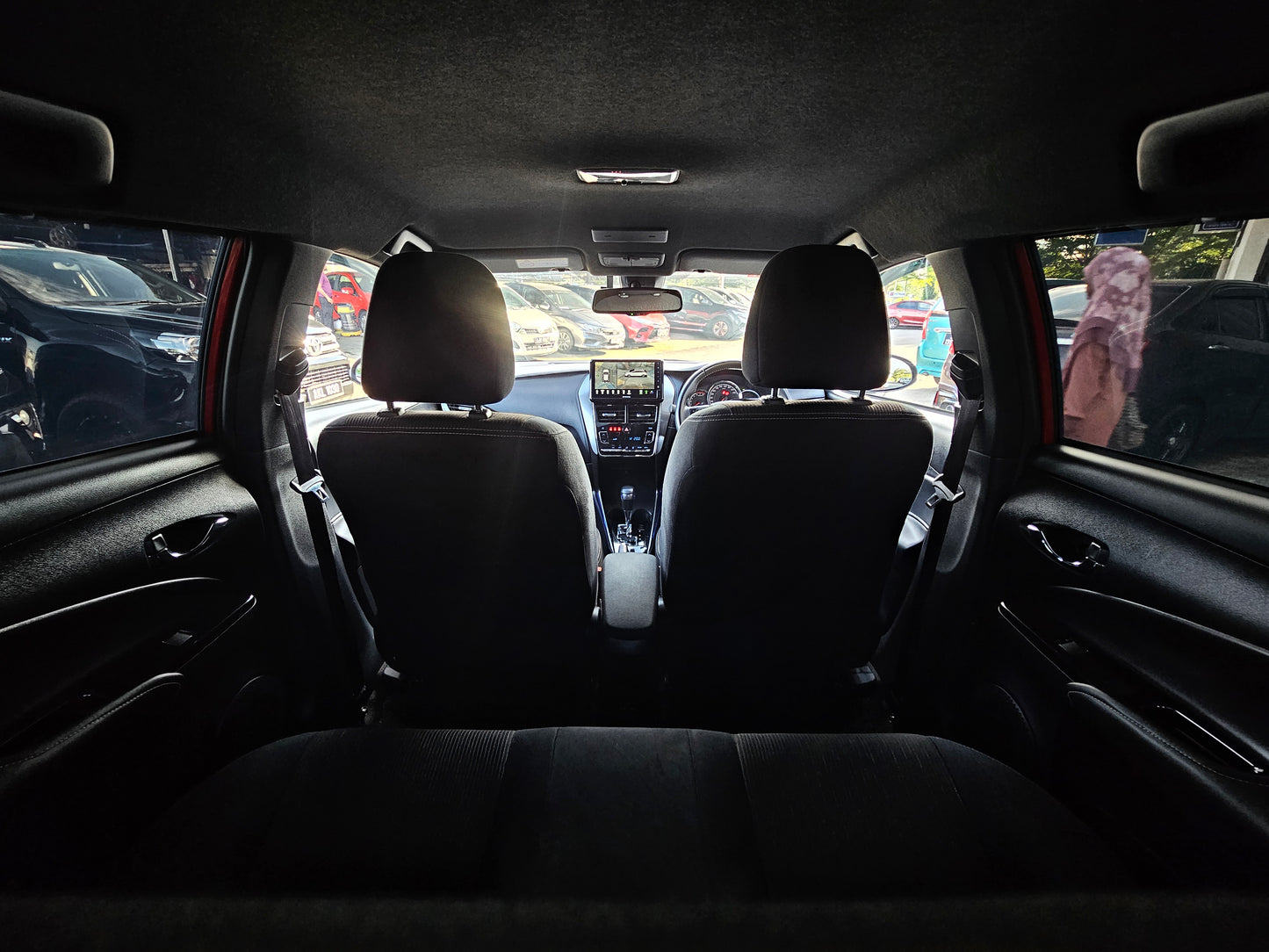 2024 Toyota YARIS 1.5 A (G) AEROKITS CVT (+/-) (7-AT) FL (AT)