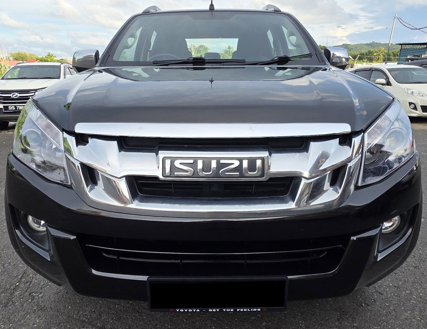 2016 Isuzu D-MAX D/CAB 2.5 A TURBO INTERCOOLER VGS 4WD (AT)