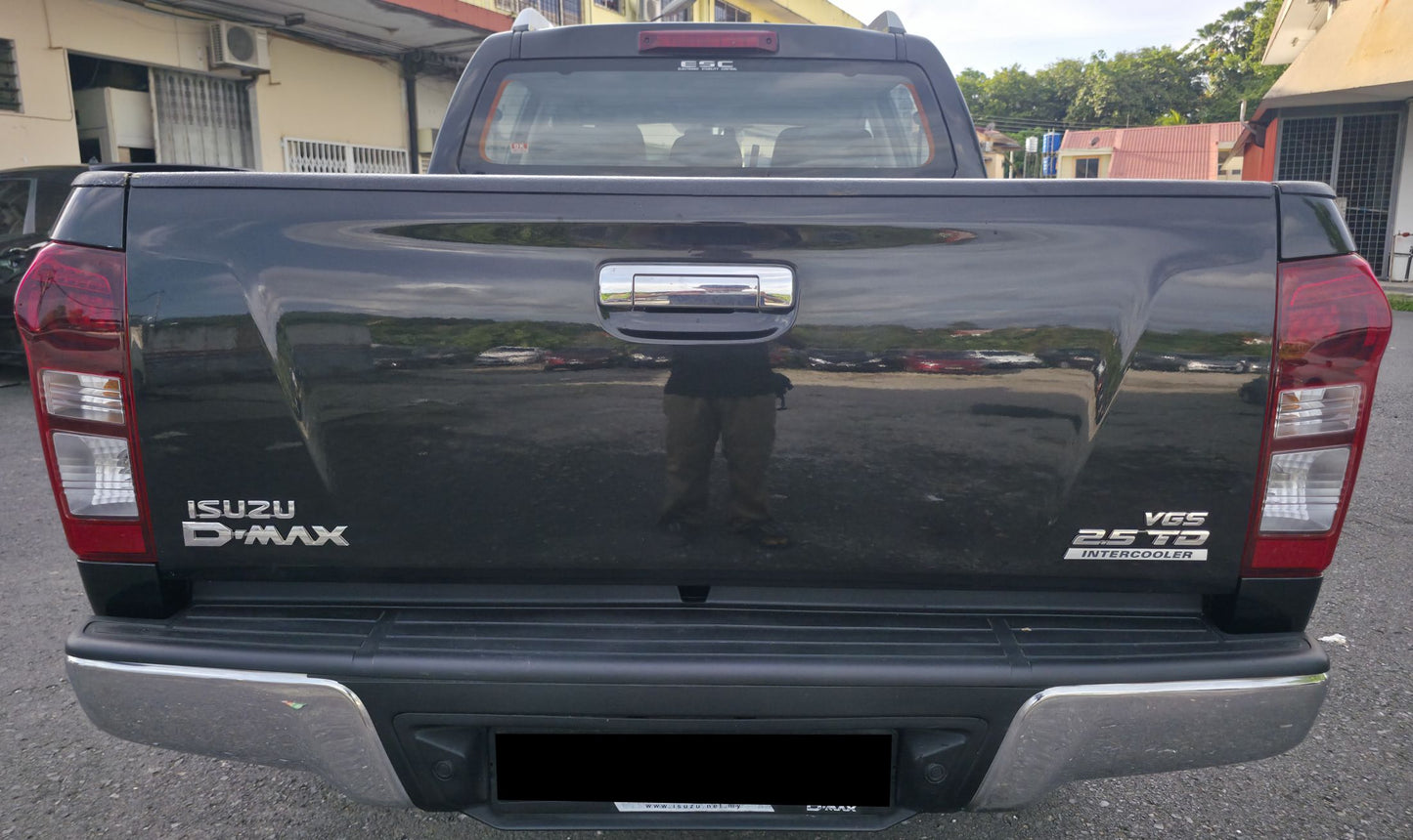 2016 Isuzu D-MAX D/CAB 2.5 A TURBO INTERCOOLER VGS 4WD (AT)
