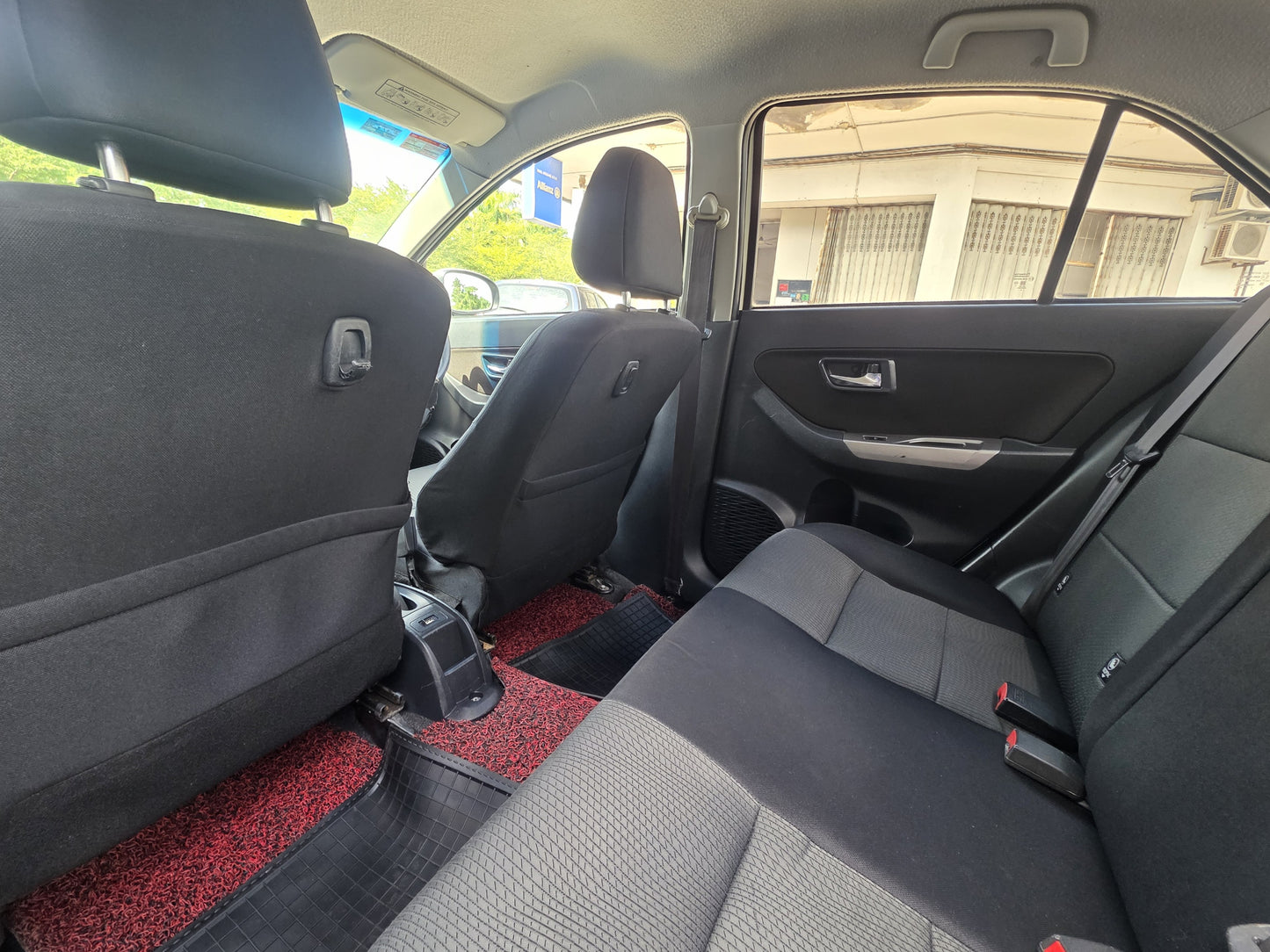 2017 (Reg 2018) Perodua BEZZA 1.3 M - 1300 PREM X FL (MT)