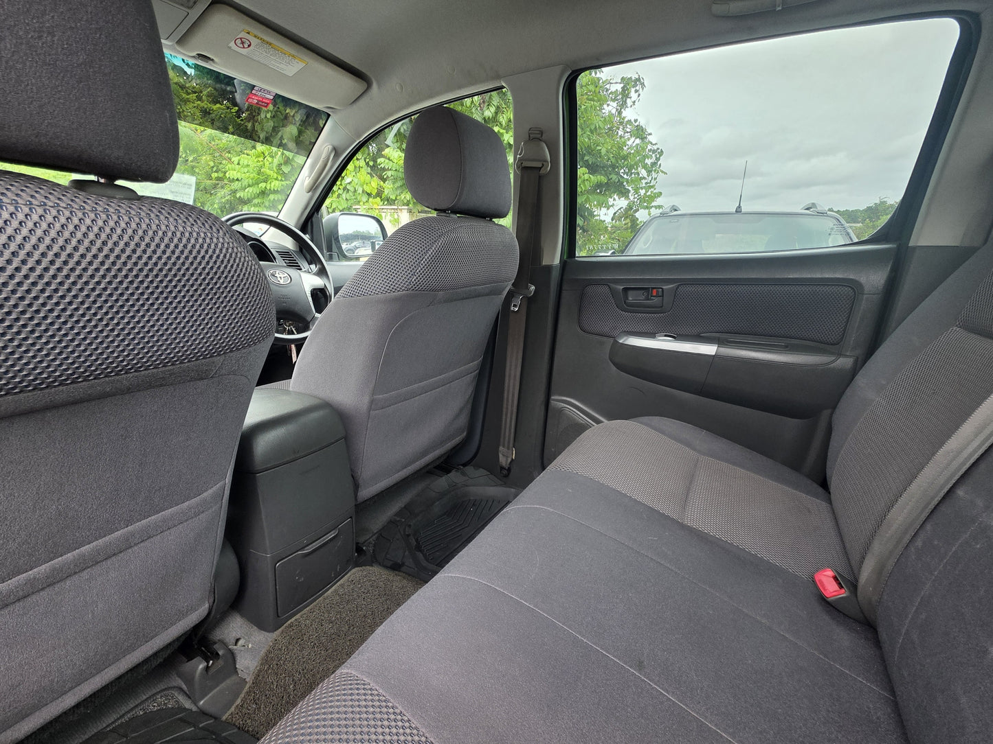 2013 Toyota HILUX D/CAB 3.0 A (G) VNT FL 4WD (AT)