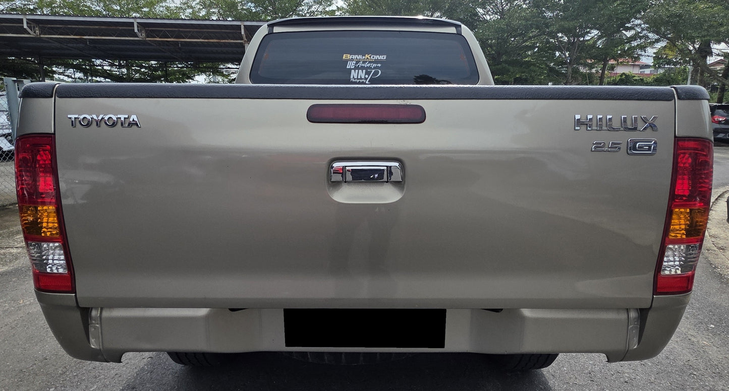 2009 Toyota HILUX D/CAB 2.5 M (G) TURBO 4WD (MT)