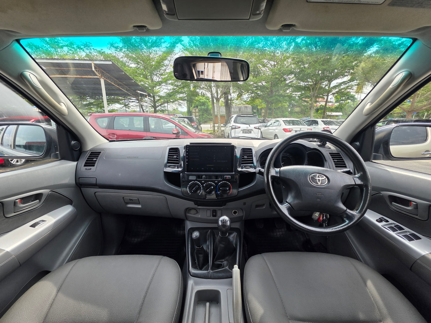 2009 Toyota HILUX D/CAB 2.5 M (G) TURBO 4WD (MT)