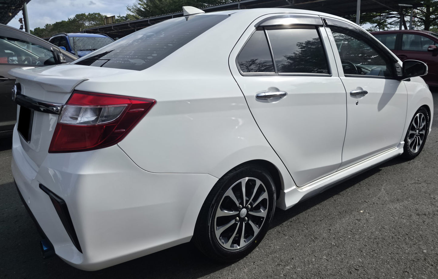 2020 Perodua BEZZA 1.0 A - 1000 G FL (AT)