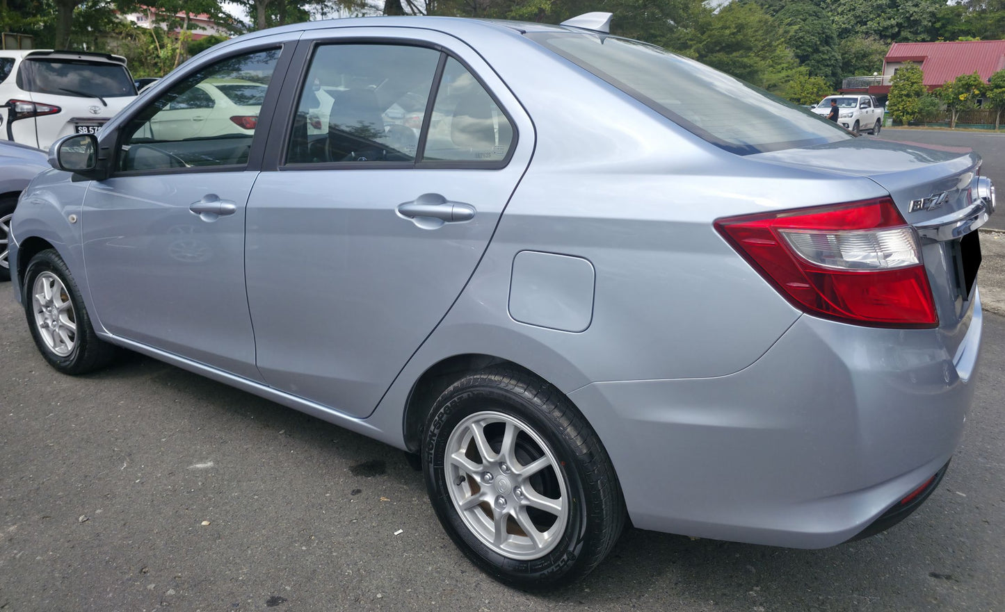 2016 Perodua BEZZA 1.0 A - 1000 G FL (AT)