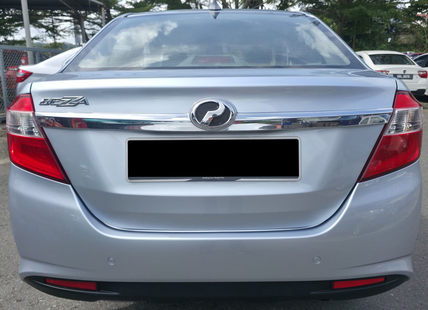 2016 Perodua BEZZA 1.0 A - 1000 G FL (AT)