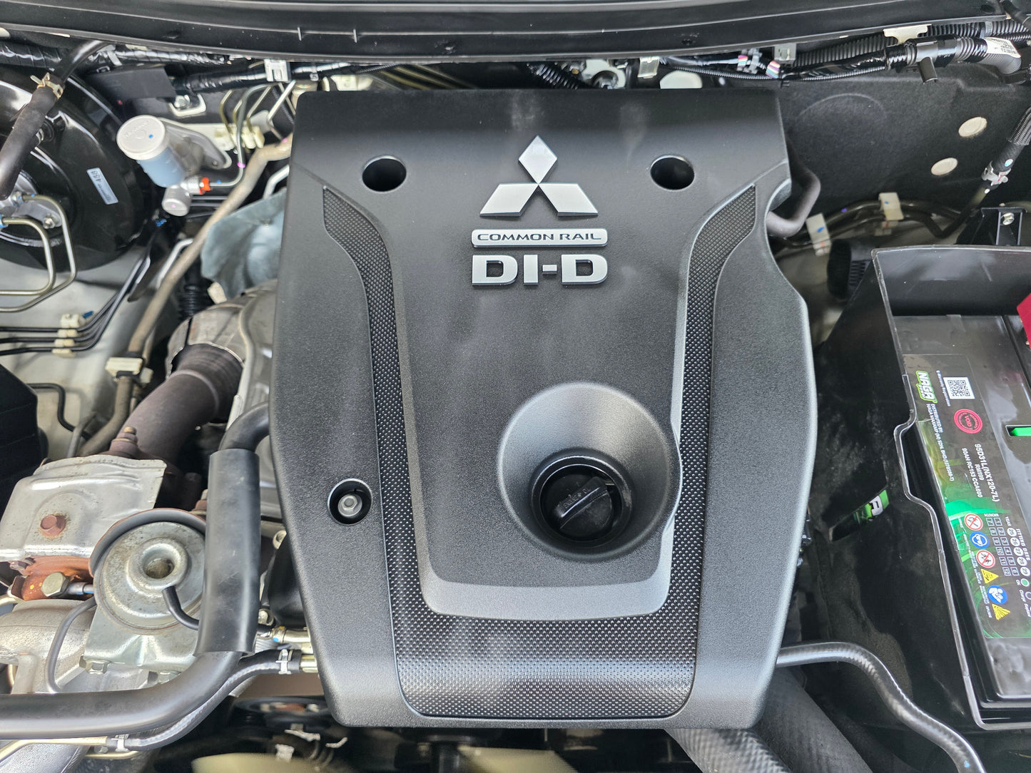 2021 (Reg 2022) Mitsubishi TRITON D/CAB 2.4 M VGT MS 4WD (MT)