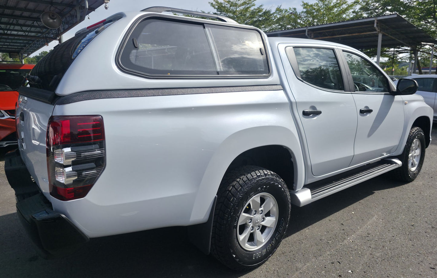 2021 (Reg 2022) Mitsubishi TRITON D/CAB 2.4 M VGT MS 4WD (MT)