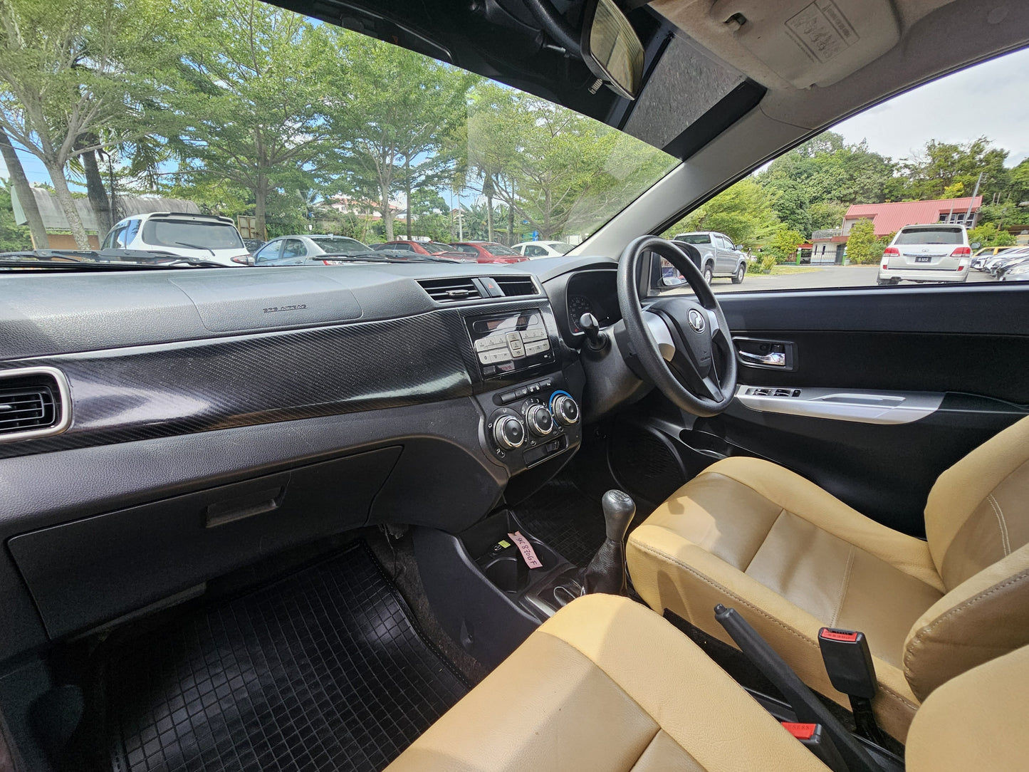 2018 Perodua BEZZA 1.3 M - 1300 PREM X FL (MT)