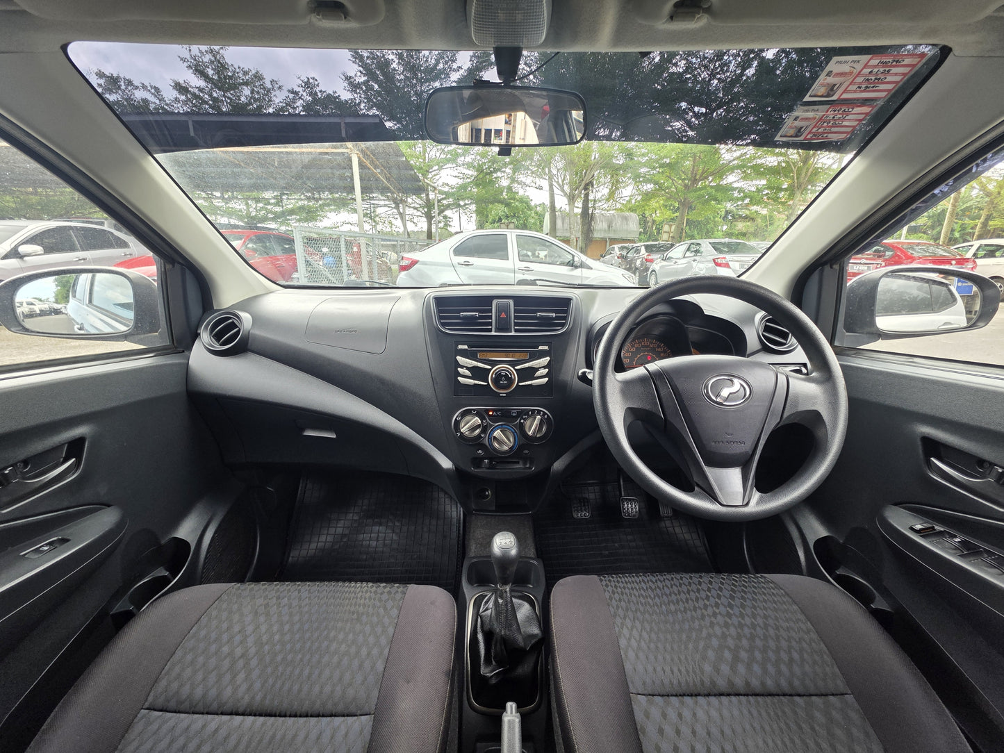 2015 Perodua AXIA 1.0 M - 1000 (G) (MT)