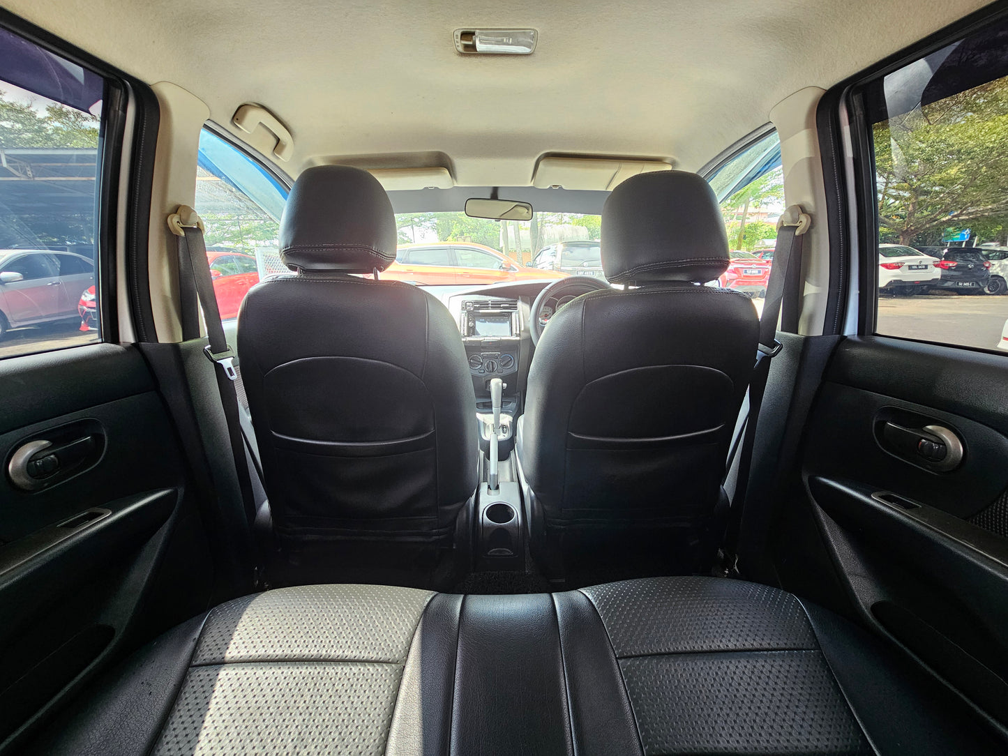 2012 Nissan LIVINA X-GEAR 1.6 A FL (AT)