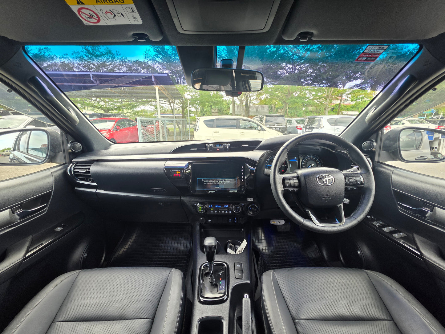 2023 Toyota HILUX D/CAB 2.8 A ROGUE VNT 4WD FL (AT)