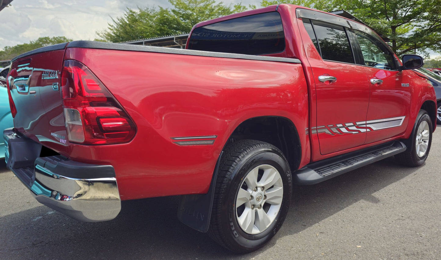2017 Toyota HILUX D/CAB 2.4 M (G) VNT 4WD (MT)