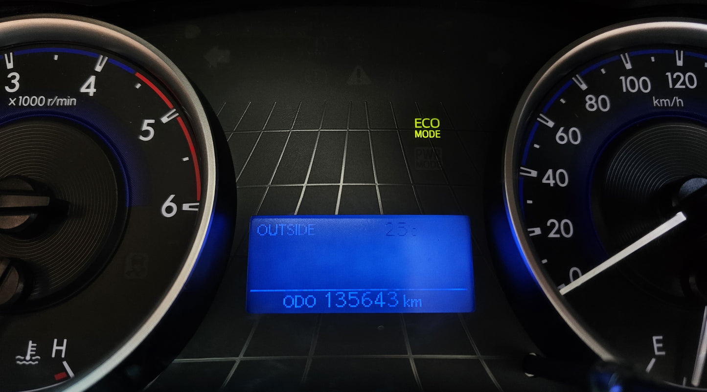 2017 Toyota HILUX D/CAB 2.4 M (G) VNT 4WD (MT)