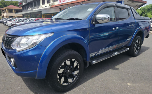 2016 Mitsubishi TRITON D/CAB 2.4 A VGT HS 4WD (AT)