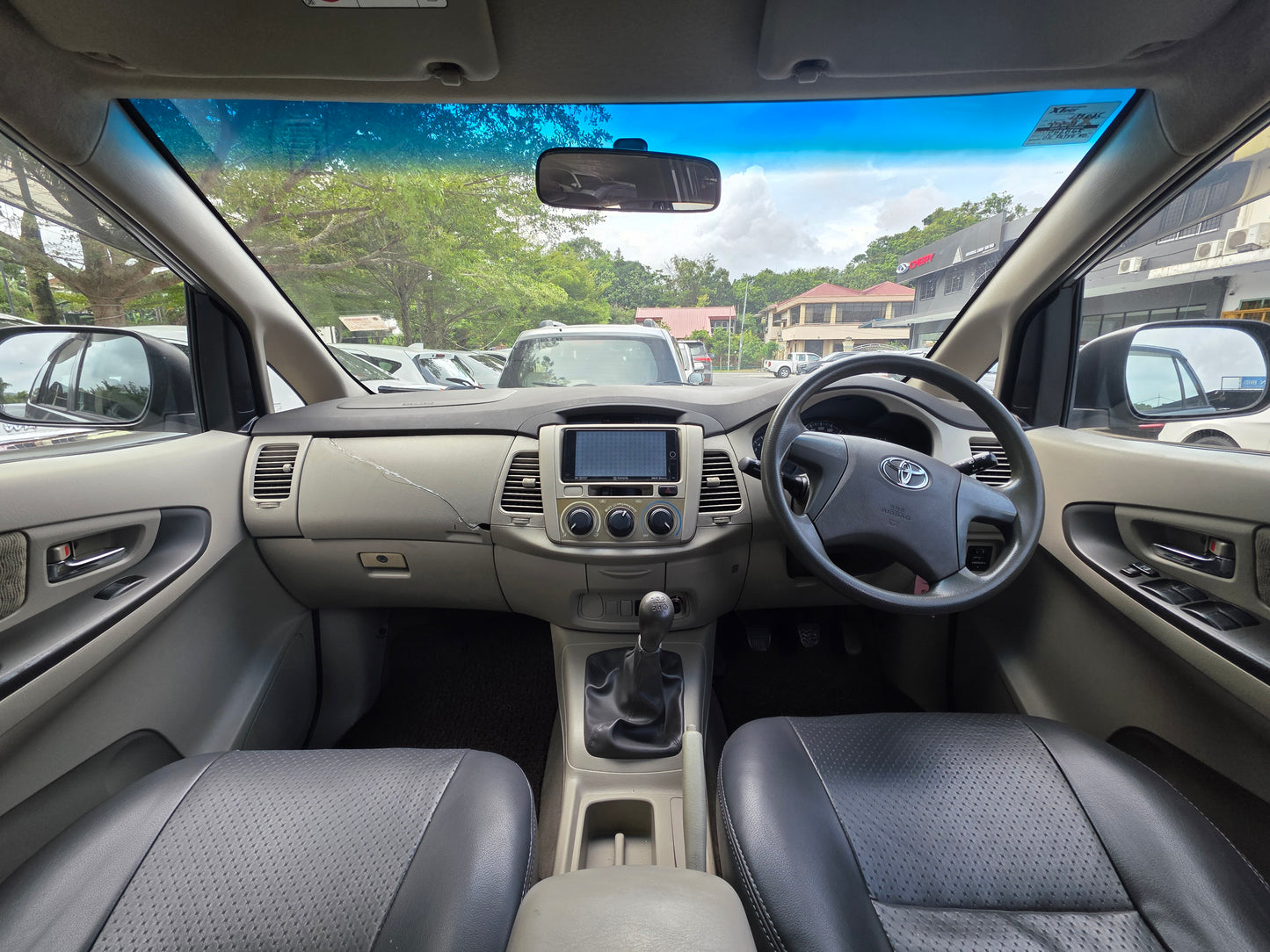2016 Toyota INNOVA AVANZA 2.0 M AN40 (E) FL (MT) - (JRM6693)