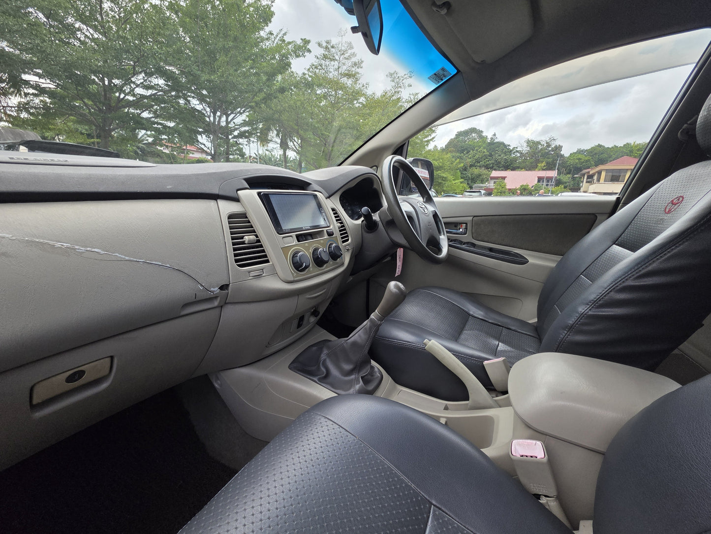2016 Toyota INNOVA AVANZA 2.0 M AN40 (E) FL (MT) - (JRM6693)