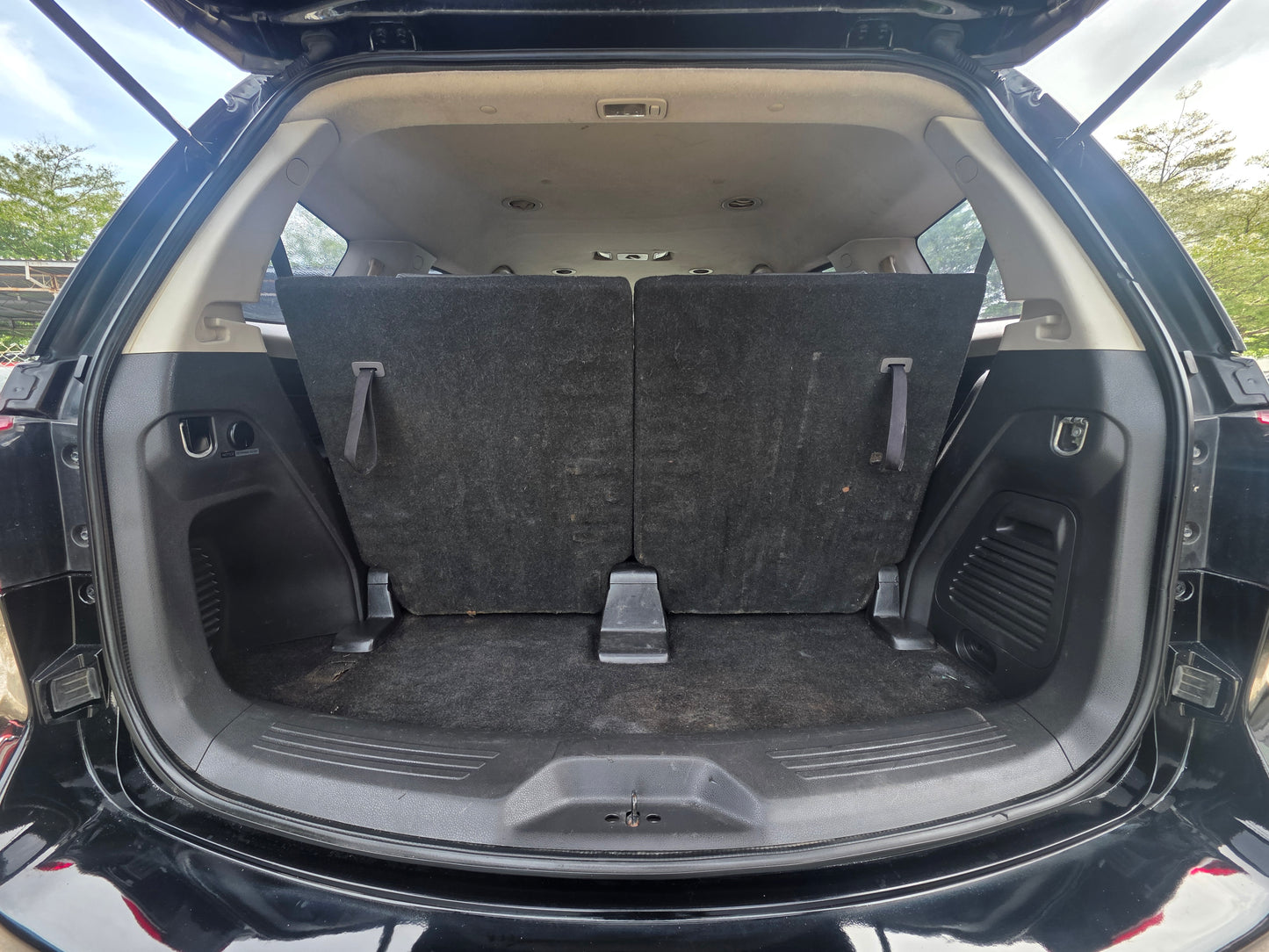 2015 Isuzu MU-X UCR86GGR-TLUH 2.5 A 4x2 (AT)