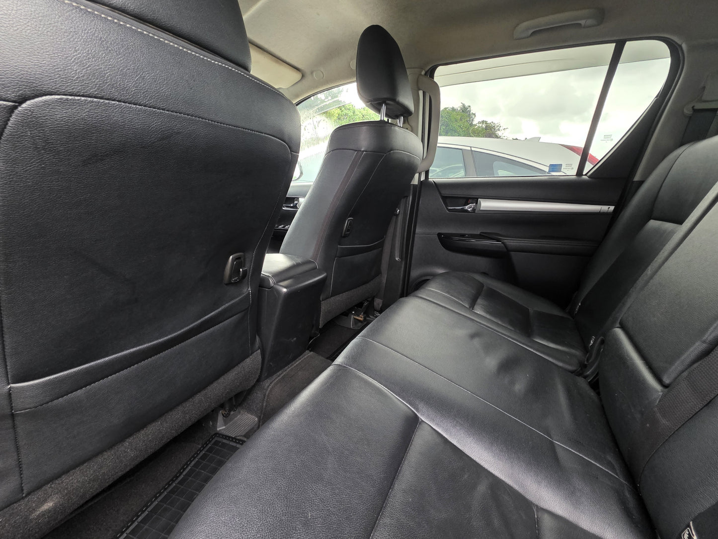 2016 Toyota HILUX D/CAB 2.4 A (G LIMITED) VNT 4WD (AT) - (JRS1689)