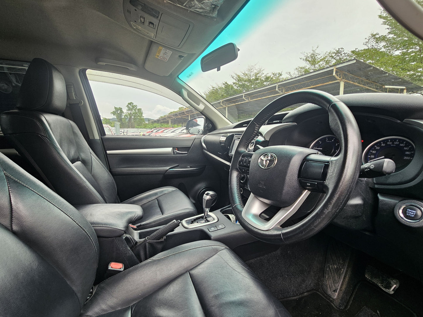 2016 (Reg 2017) Toyota HILUX D/CAB 2.4 A (G) VNT 4WD (AT) - (VK9733)