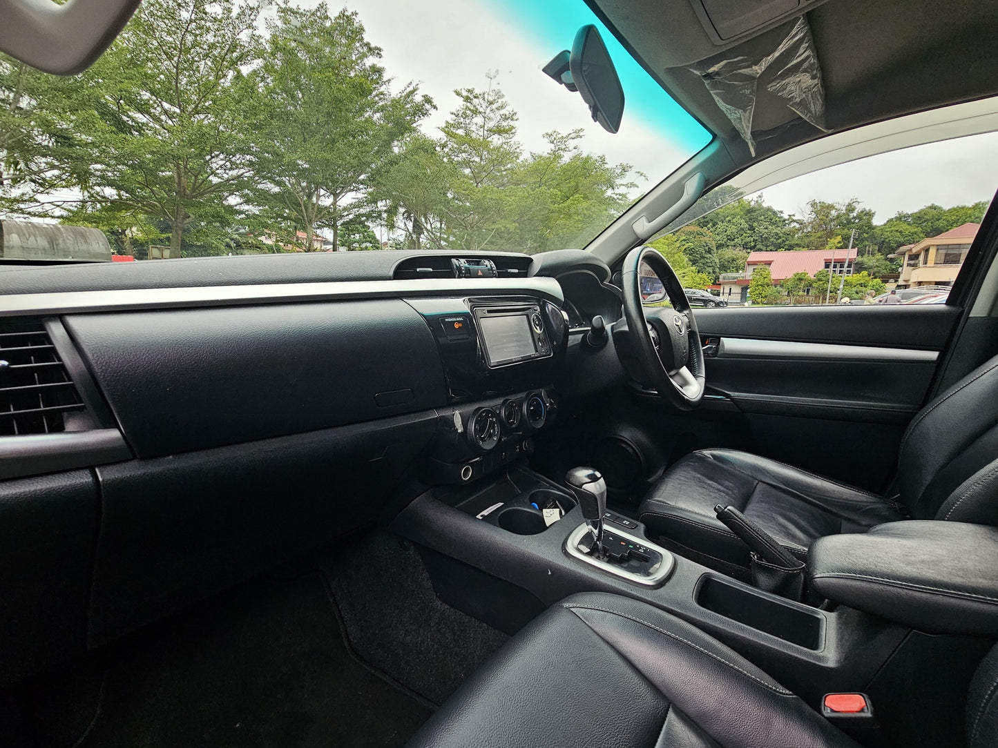 2016 (Reg 2017) Toyota HILUX D/CAB 2.4 A (G) VNT 4WD (AT) - (VK9733)