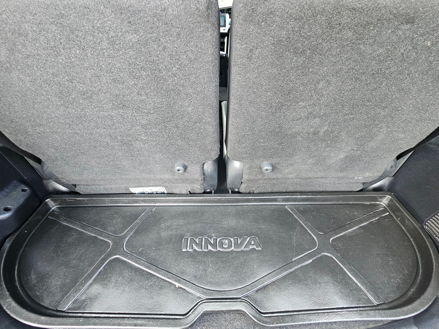 2017 Toyota INNOVA X 2.0 A FL (AT) - (VAS7258)