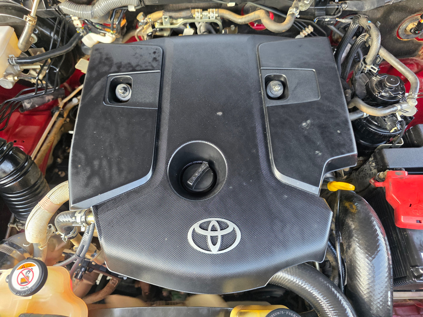 2017 Toyota HILUX D/CAB 2.4 M (G) VNT 4WD (MT) - (VAG8670)