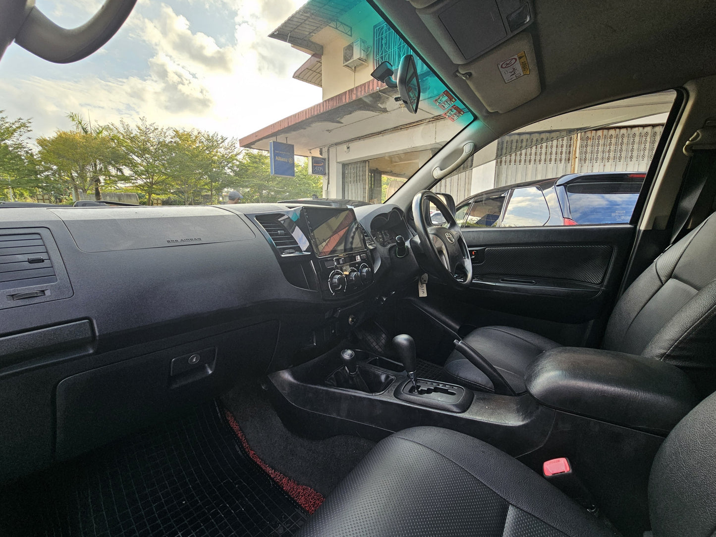 2015 Toyota HILUX D/CAB 2.5 A G TRD SPORTIVO (AT) - (SAC4631A)