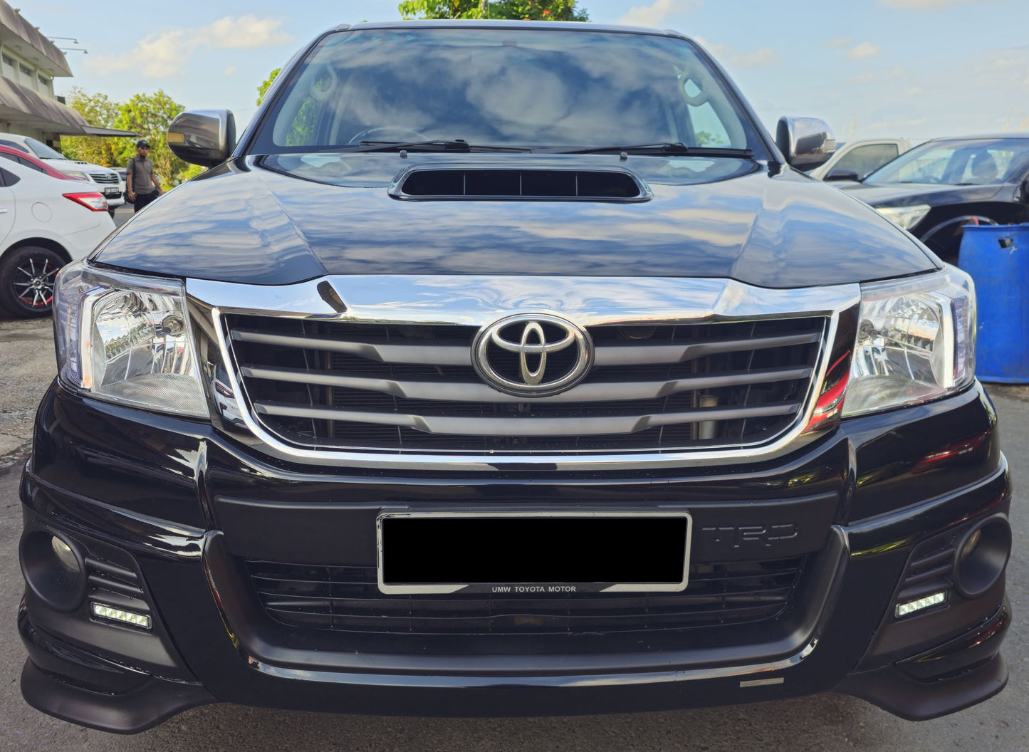 2015 Toyota HILUX D/CAB 2.5 A G TRD SPORTIVO (AT) - (SAC4631A)