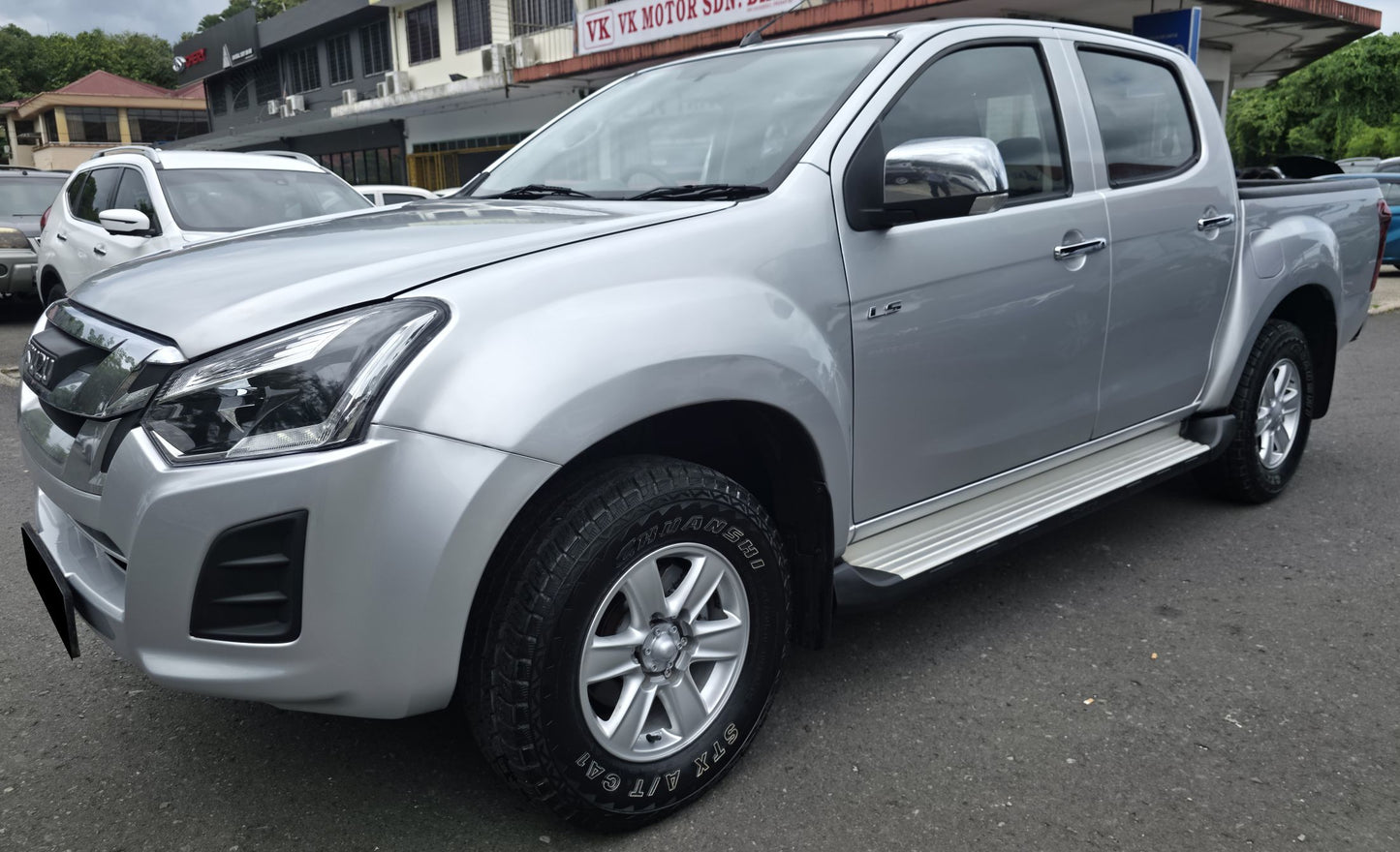 2018 Isuzu D-MAX D/CAB 2.5 M TURBO INTERCOOLER VGS 4WD (MT) - (VBM9354)