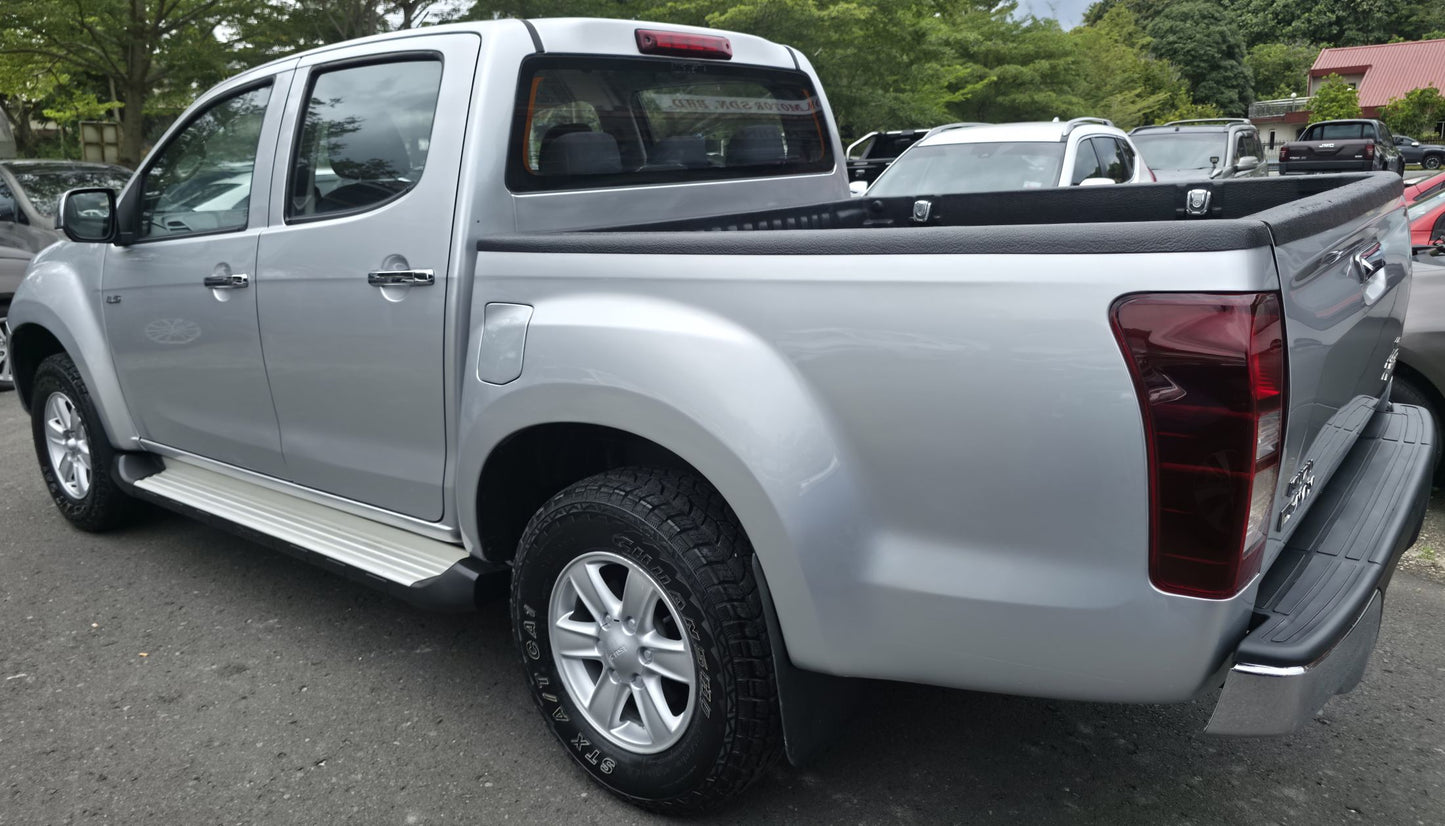 2018 Isuzu D-MAX D/CAB 2.5 M TURBO INTERCOOLER VGS 4WD (MT) - (VBM9354)
