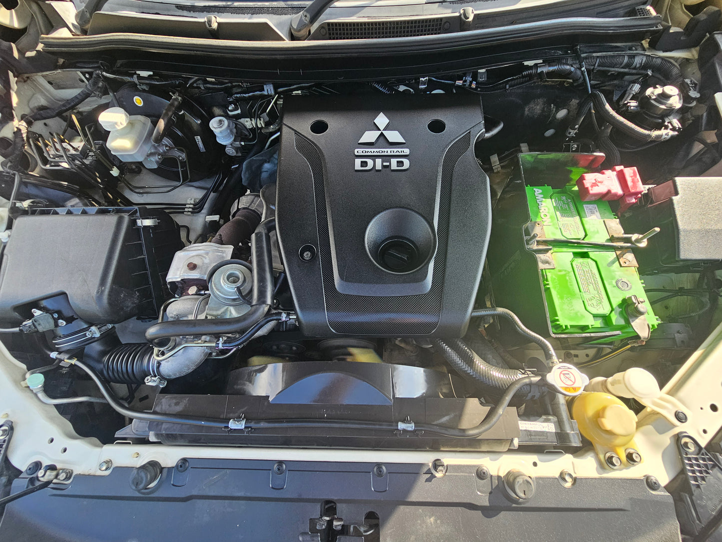 2016 (Reg 2017) Mitsubishi TRITON D/CAB 2.4 M VGT MS 4WD (MT) - (SAC3303D)