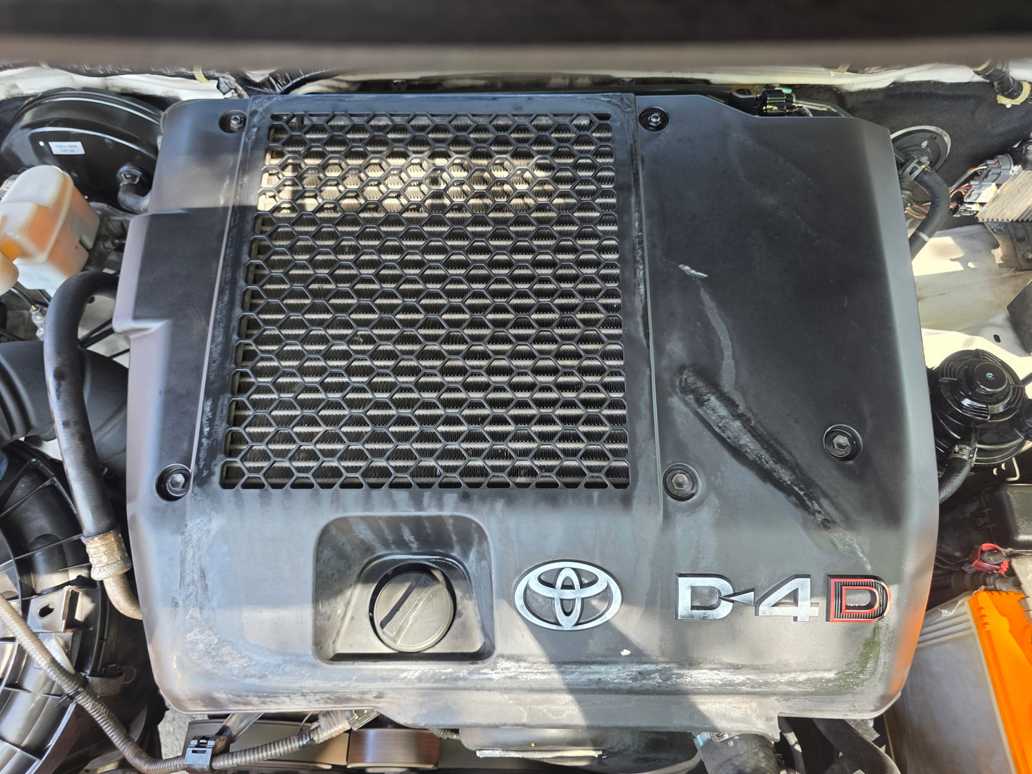 2015 Toyota HILUX D/CAB 2.5 A (G) VNT 4WD (AT) - (WC4959F)