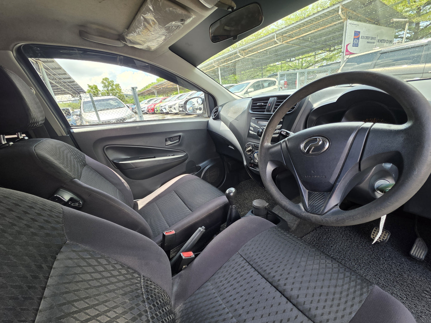2015 Perodua AXIA 1.0 M - 1000 (MT) - (SS1547W)