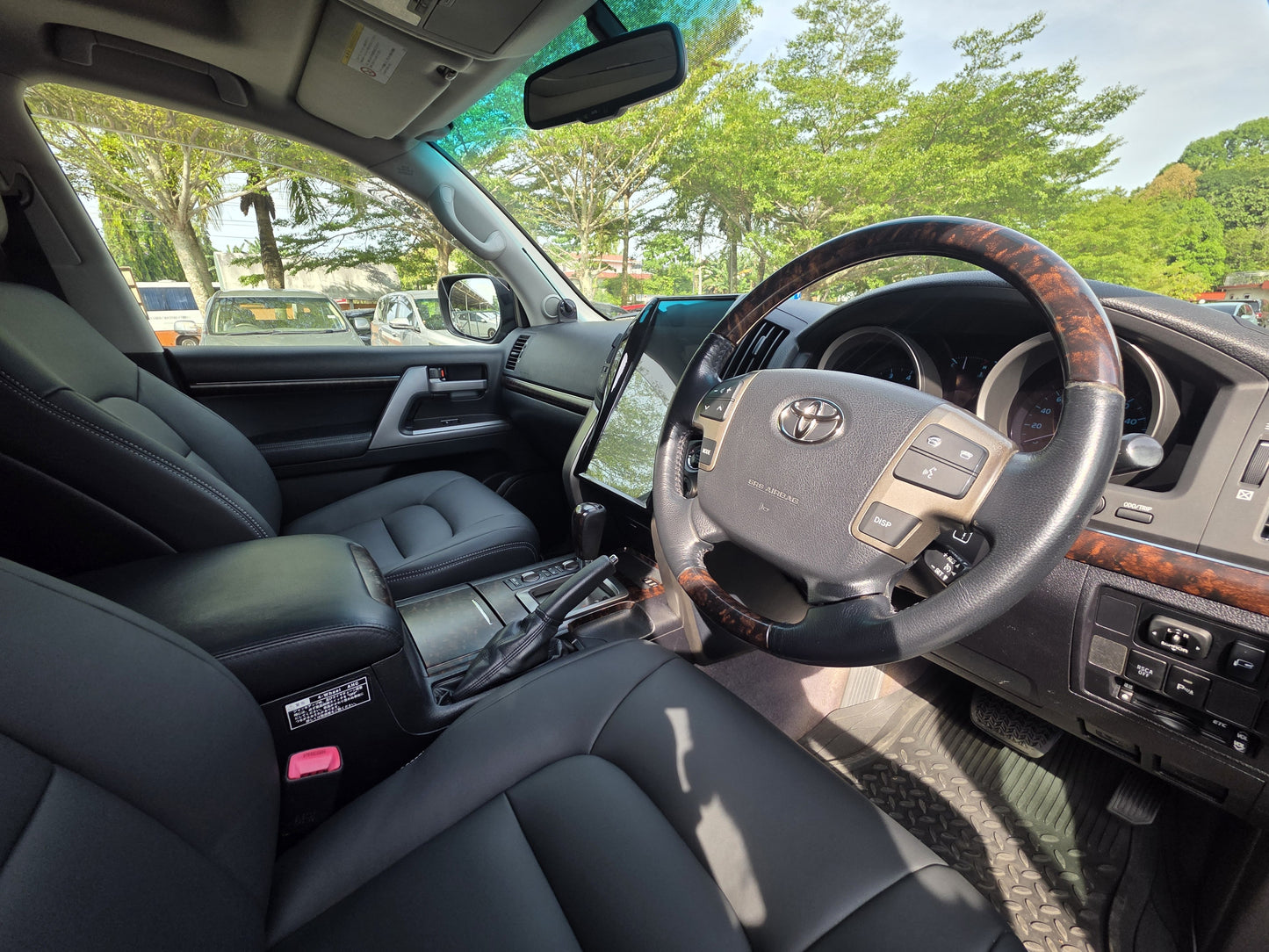 2011 (Reg 2013) Toyota LAND CRUISER 4.6 ZX (CBA-URJ202W) (AT) - (SD988T)