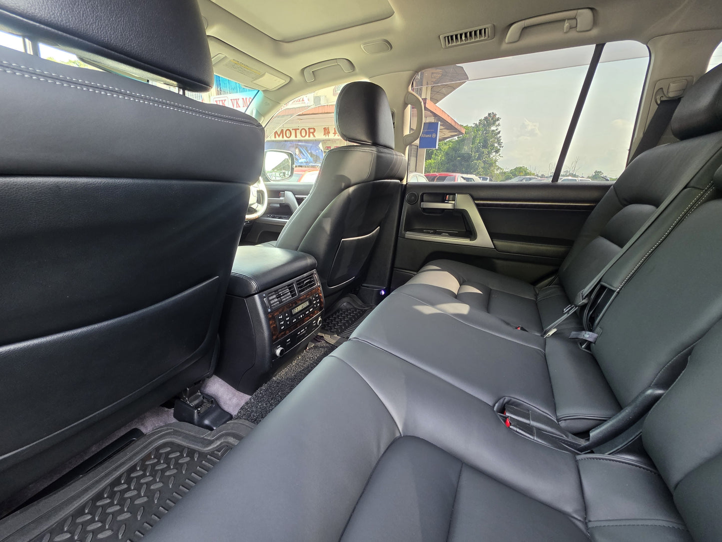 2011 (Reg 2013) Toyota LAND CRUISER 4.6 ZX (CBA-URJ202W) (AT) - (SD988T)