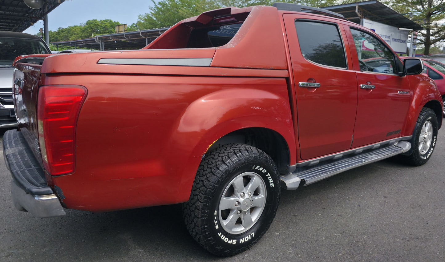 2015 Isuzu D-MAX D/CAB 3.0 A (SAFARI VERSION) TURBO INTERCOOLER VGS 4WD (AT)- (JRH8879)
