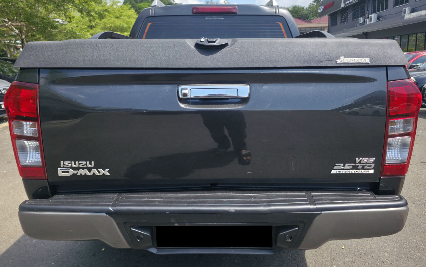 2016 Isuzu D-MAX D/CAB 2.5 A TURBO INTERCOOLER VGS 4WD (AT) - (VBQ1887)
