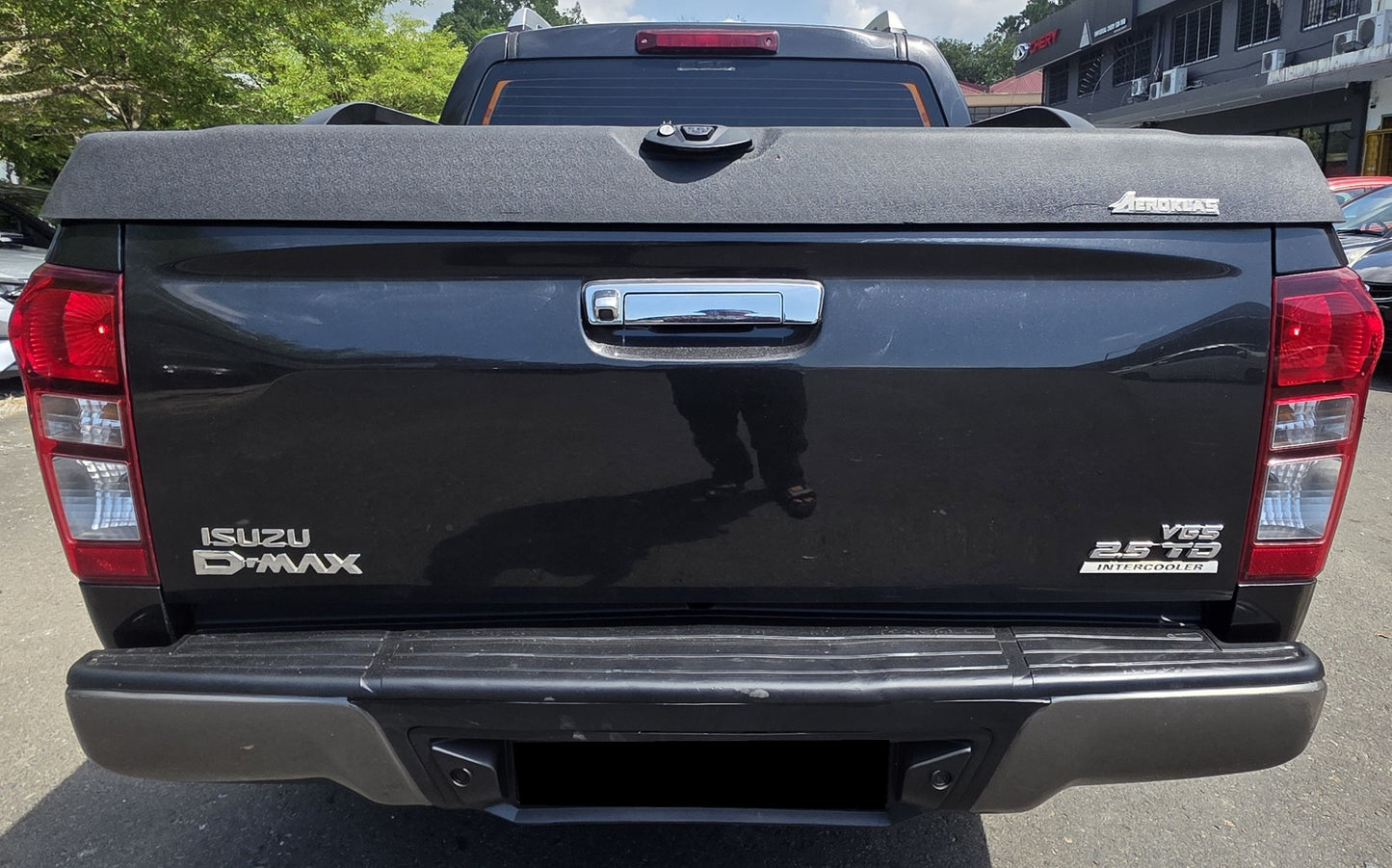 2016 Isuzu D-MAX D/CAB 2.5 A TURBO INTERCOOLER VGS 4WD (AT) - (VBQ1887)