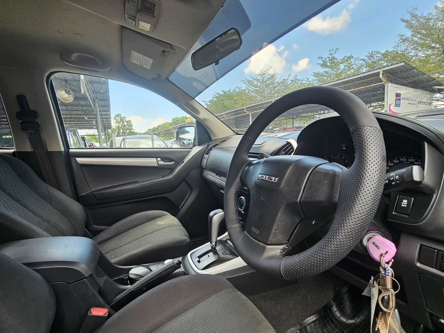 2019 Isuzu D-MAX D/CAB 2.5 A TURBO INTERCOOLER VGS 4WD (AT) - (BQC2272)