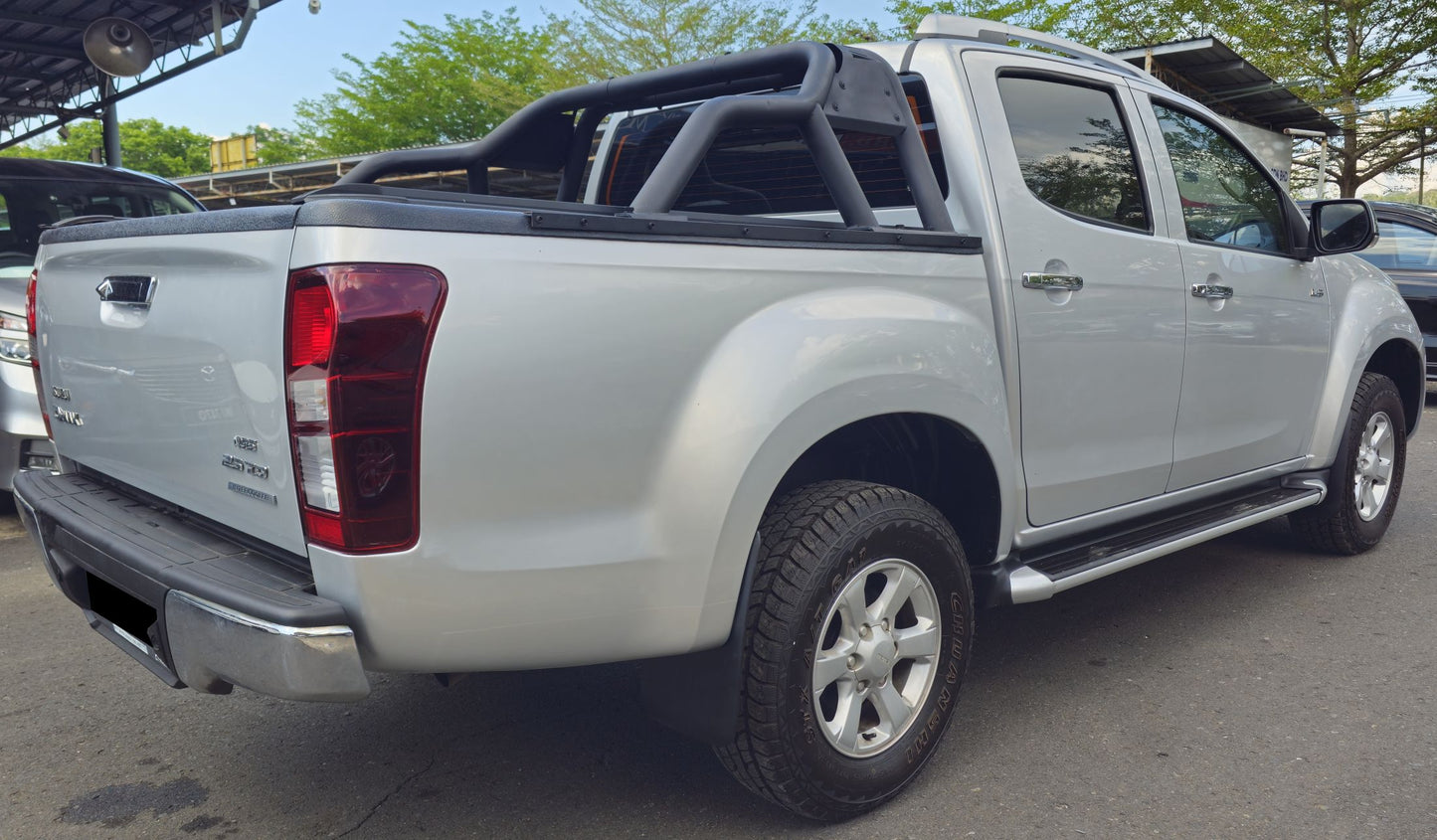 2019 Isuzu D-MAX D/CAB 2.5 A TURBO INTERCOOLER VGS 4WD (AT) - (BQC2272)