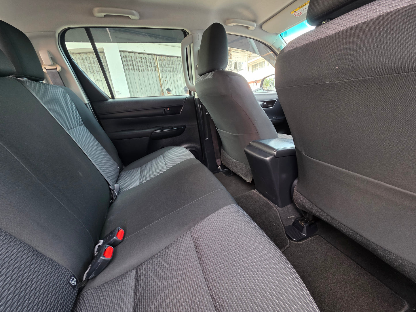 2023 Toyota HILUX D/CAB 2.4 M VNT FL 4WD (MT) - (BRK1668)