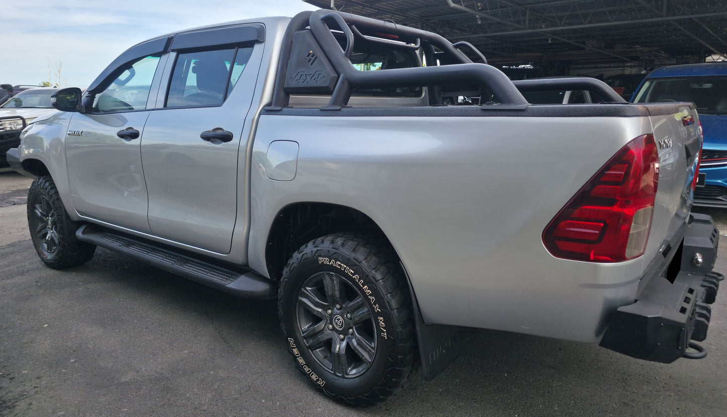 2023 Toyota HILUX D/CAB 2.4 M VNT FL 4WD (MT) - (BRK1668)