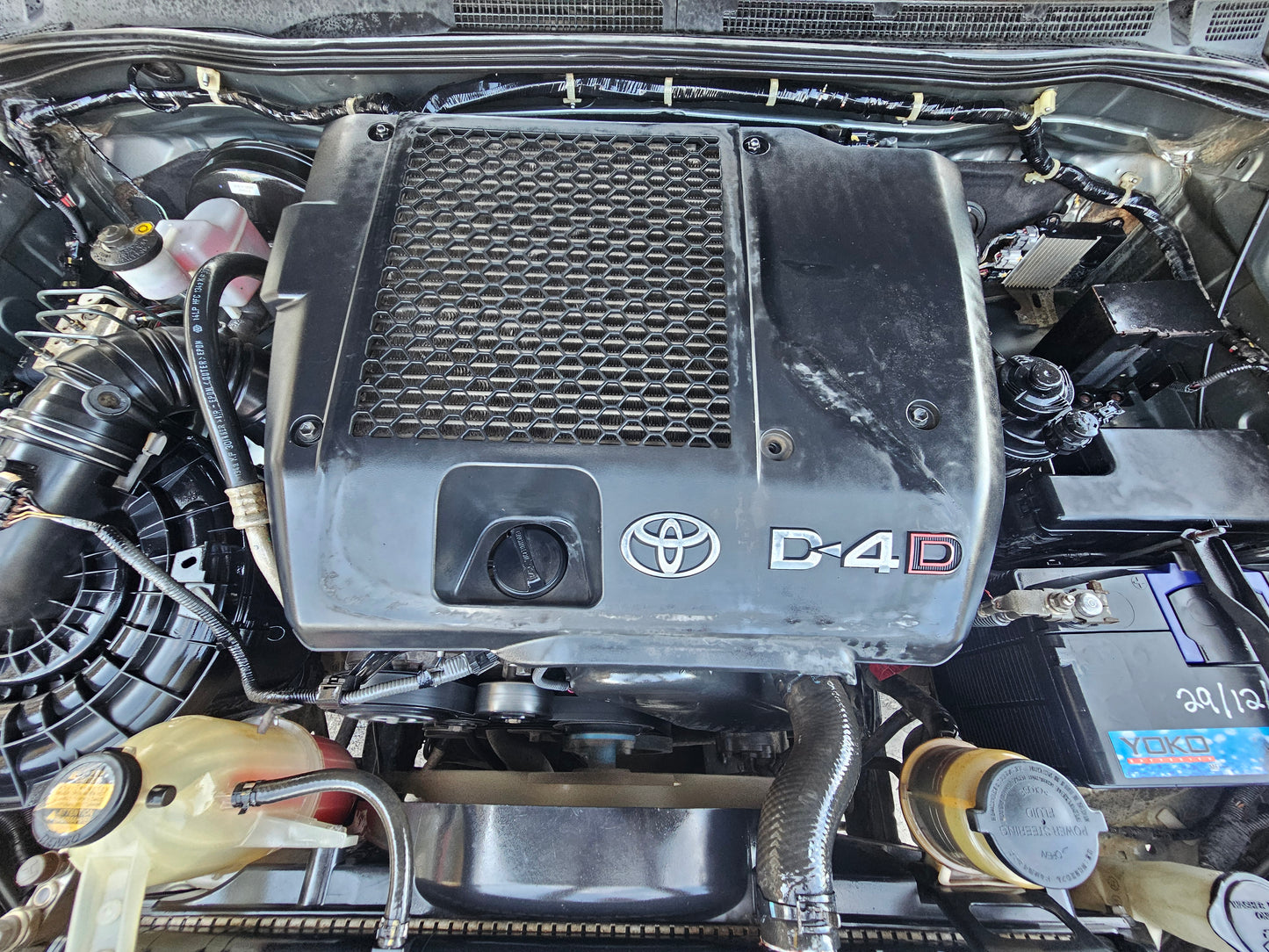 2014 Toyota FORTUNER 2.5 A G (TRD BODYKITS) (DIESEL) 4WD FL 4X4 (AT)- (ST9966P)