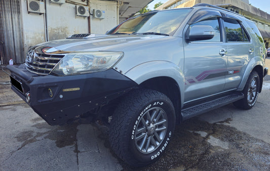 2014 Toyota FORTUNER 2.5 A G (TRD BODYKITS) (DIESEL) 4WD FL 4X4 (AT)- (ST9966P)