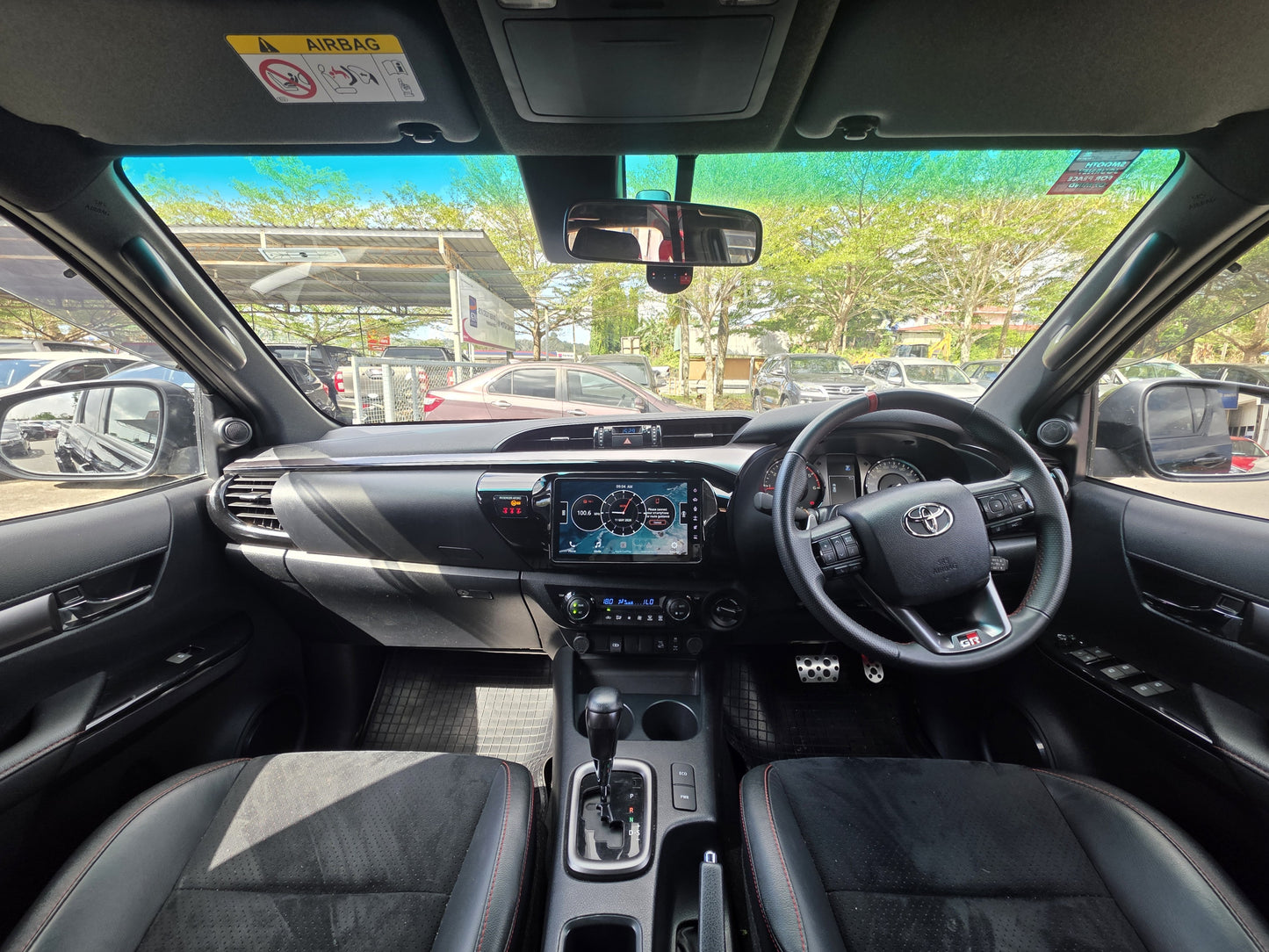 2024 Toyota HILUX D/CAB 2.8 GR SPORT (GR-S) VNT 4WD FL (AT) - (SJG6118)