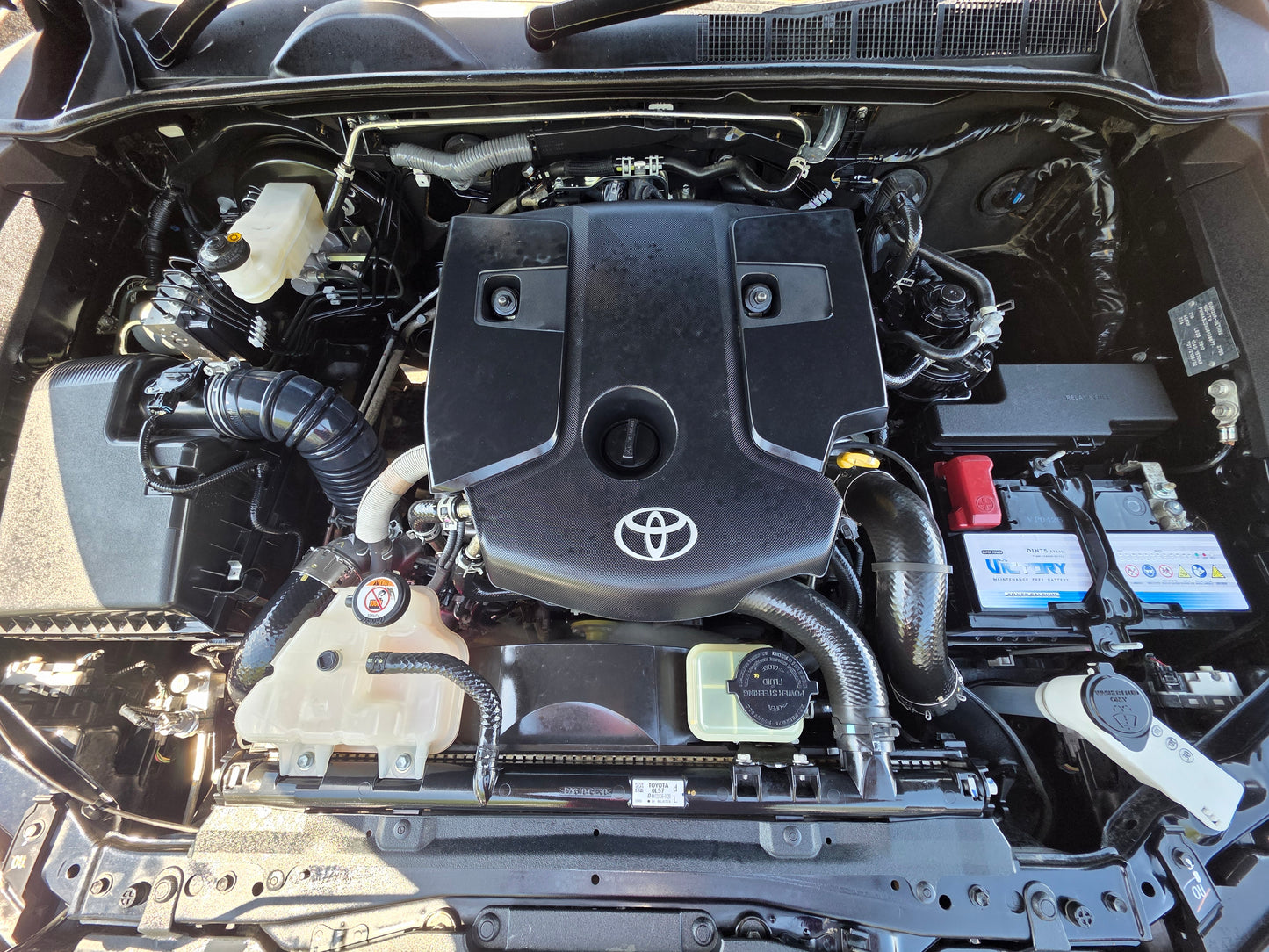 2024 Toyota HILUX D/CAB 2.8 GR SPORT (GR-S) VNT 4WD FL (AT) - (SJG6118)