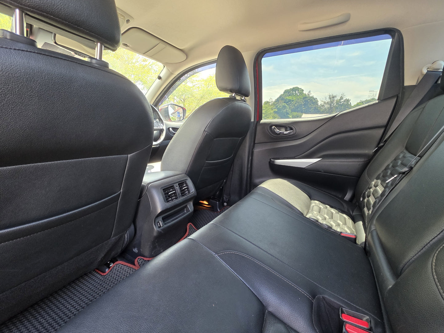 2021 Nissan NAVARA D/CAB 2.5 A VL FL 4WD (AT) - (UR3386)