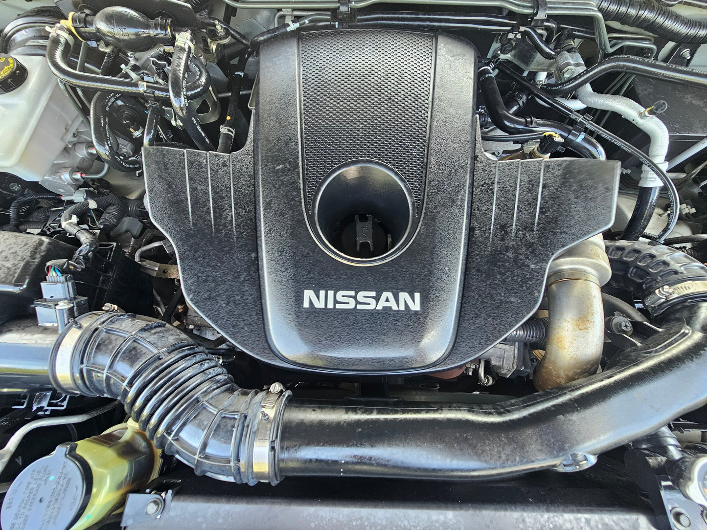 2022 Nissan NAVARA D/CAB 2.5 A (SE) 2.5L 4WD (AT)  - (AMJ3857)